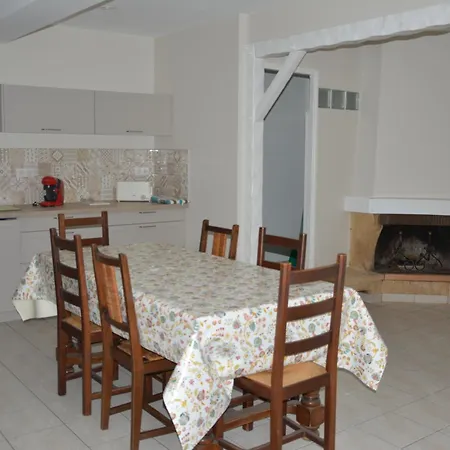 Le Petit Rouyot 3* * Vignonet