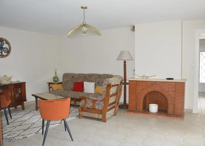 Semesterbostad Le Petit Rouyot 3* Vignonet